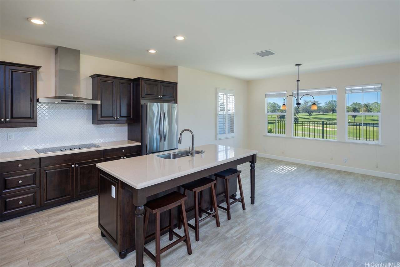 91-1150 Kaikohola Street