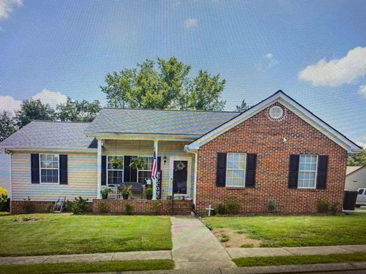 BEAUTIFUL SINGLE FAMILY HOME