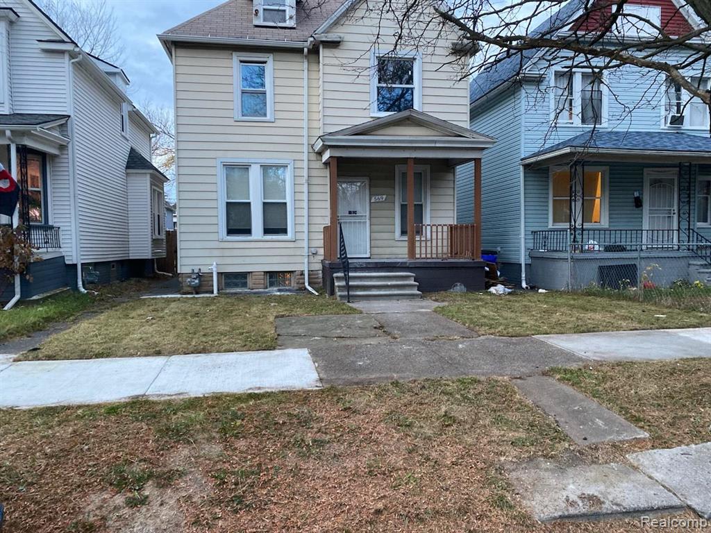 569 Melbourne Street