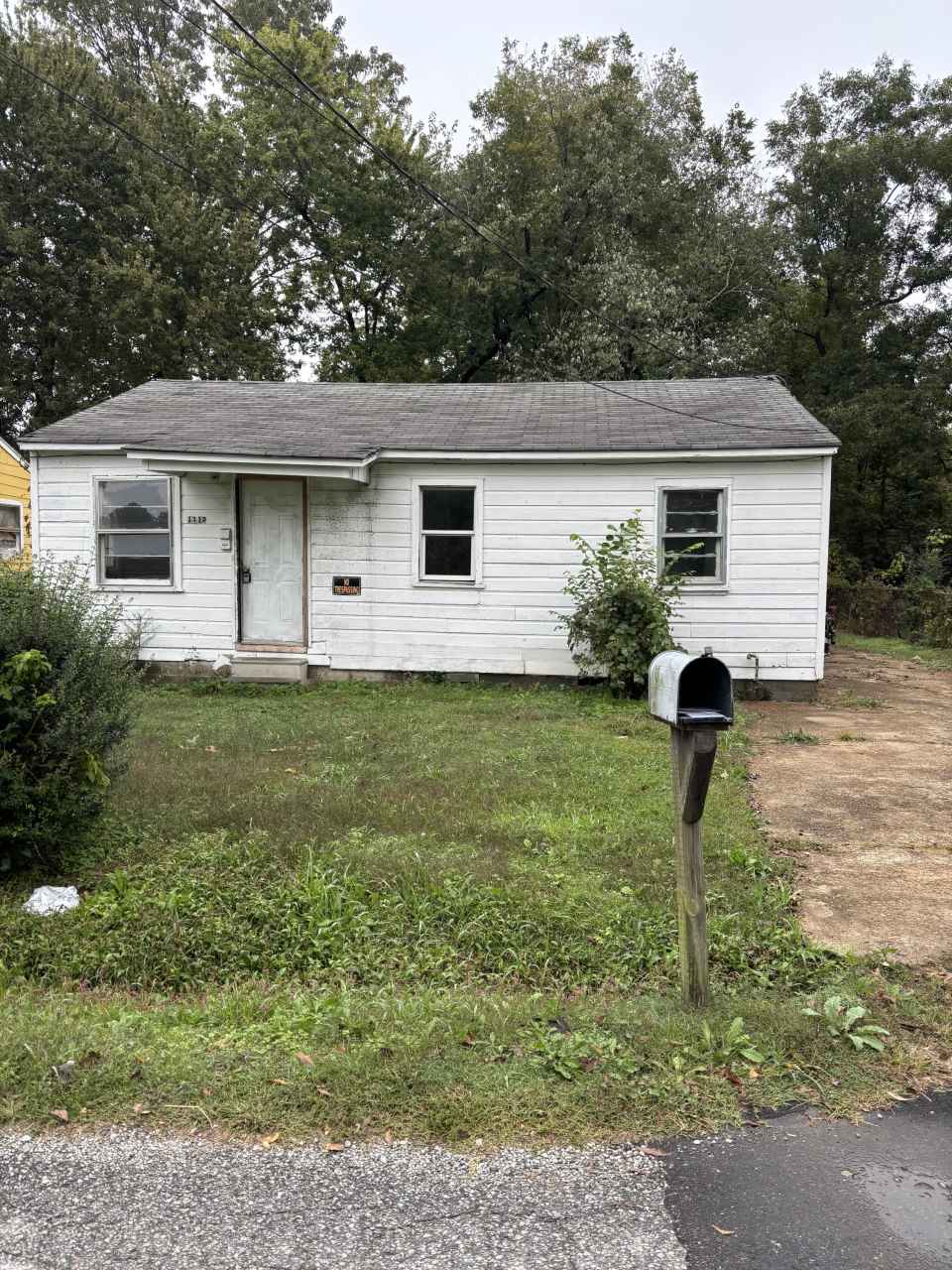 1112 North 5th Avenue