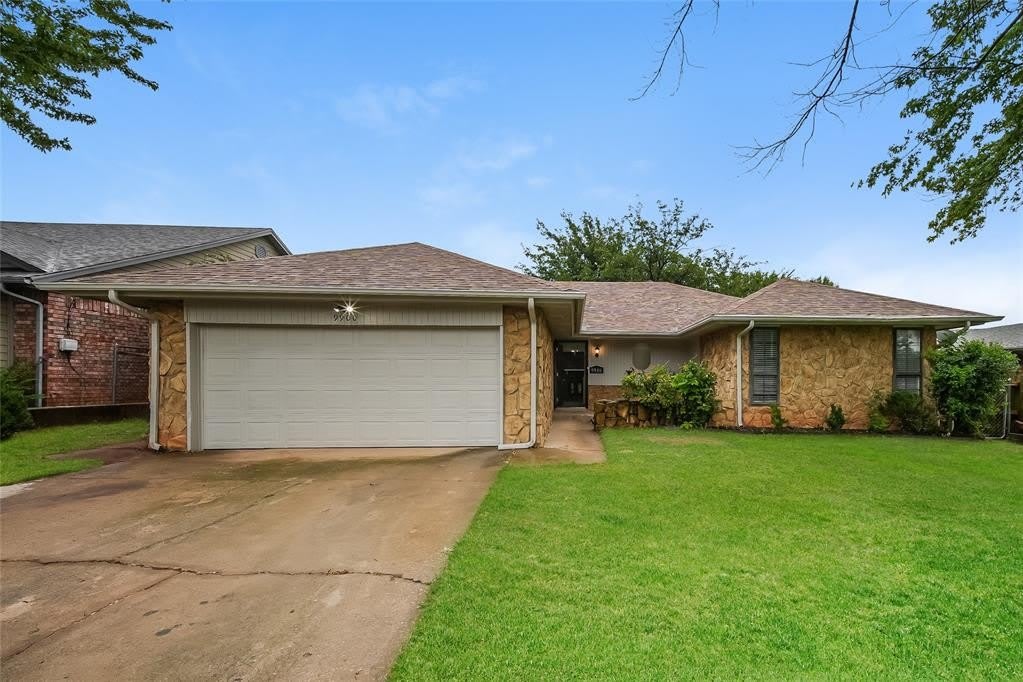 9900 S Hillcrest Drive