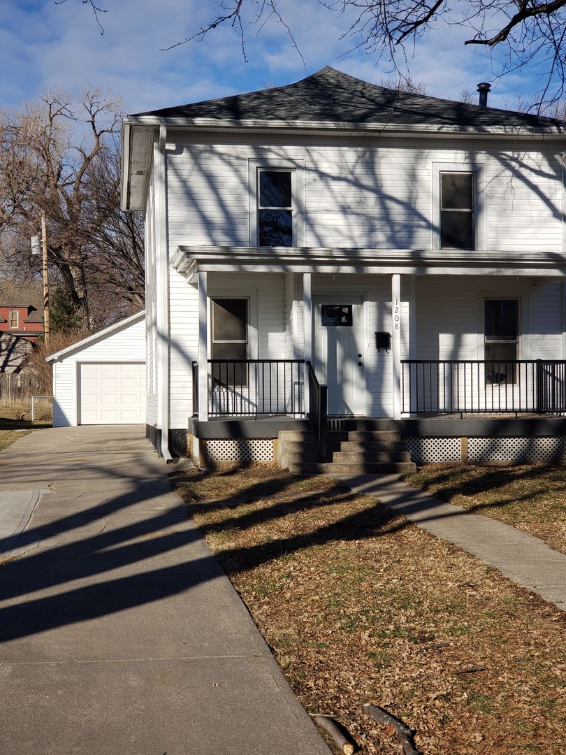 Large 3 Bedroom Home