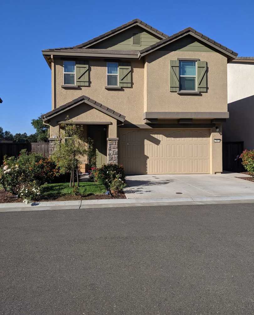 Newer Low Maintenance Home off Glenn and Sibley