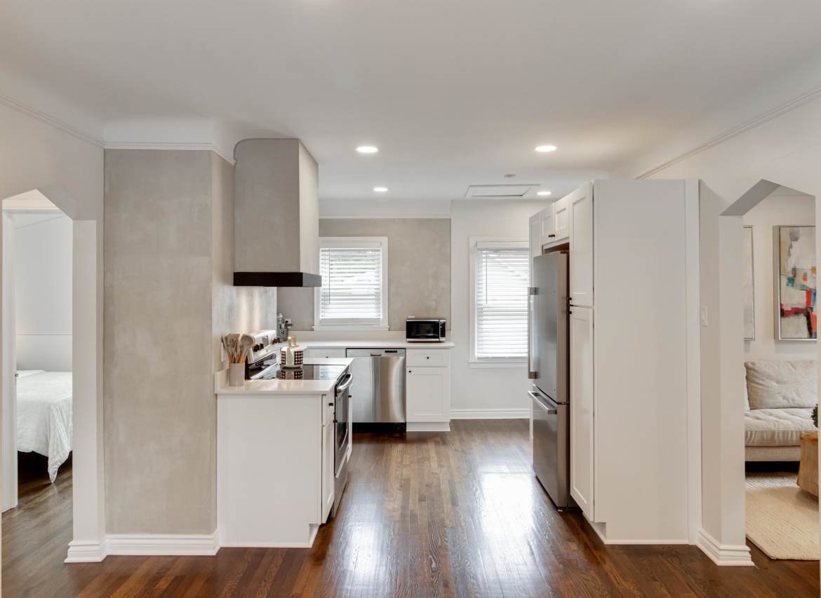 8472 Colgate Street - 2