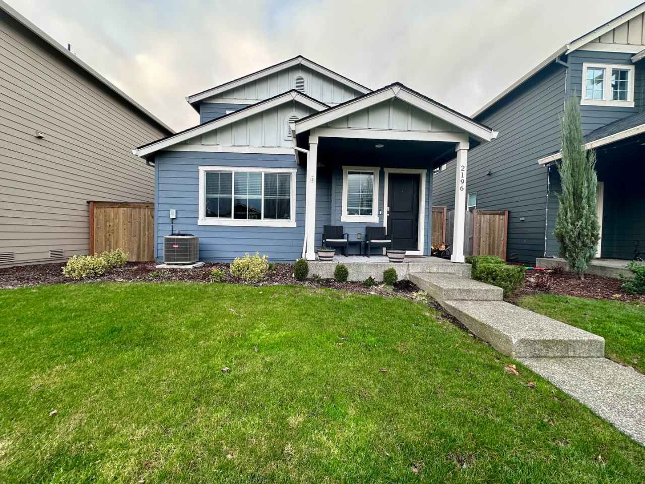 Modern 3-Bedroom 2.5 Bath Single Family Home in Gresham!