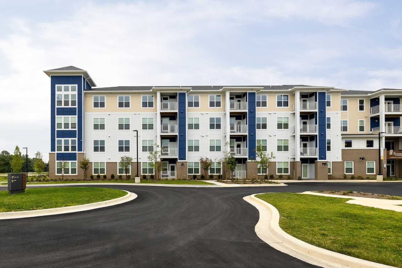 Ironwood at Waldorf Station