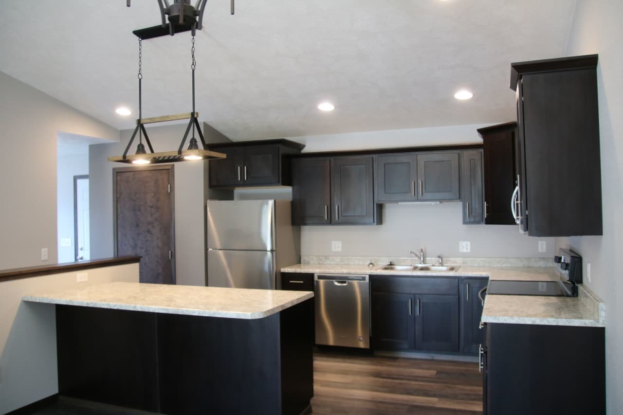 Spacious Cul-De-Sac Townhomes with Modern Comforts in East Sioux Falls!