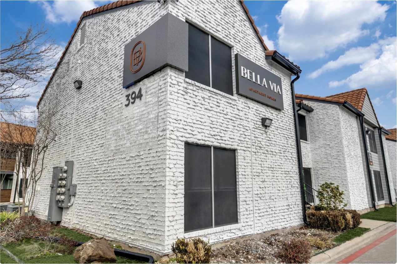 Bella Via Apartments
