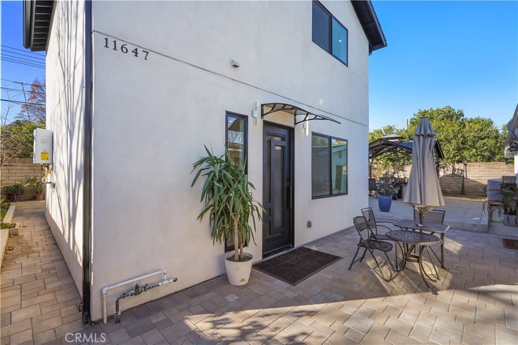 11647 N. Paso Robles Avenue