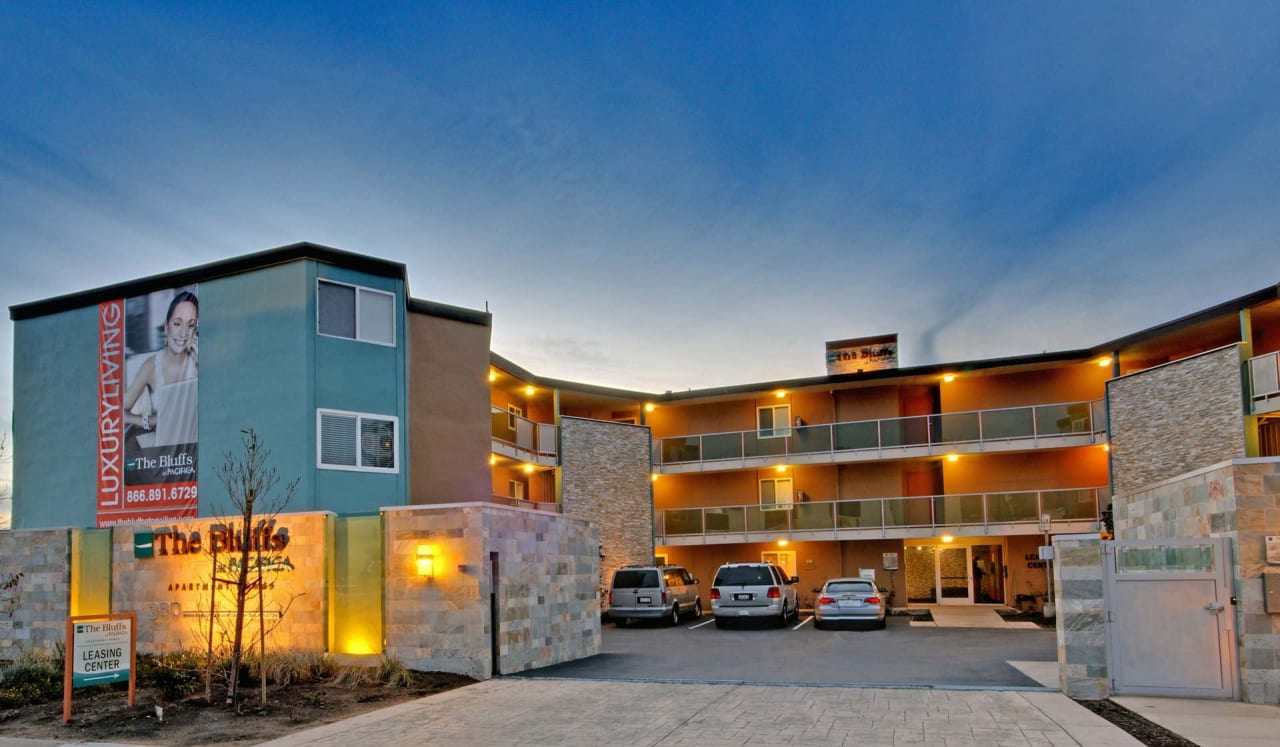 The Bluffs at Pacifica Apartments