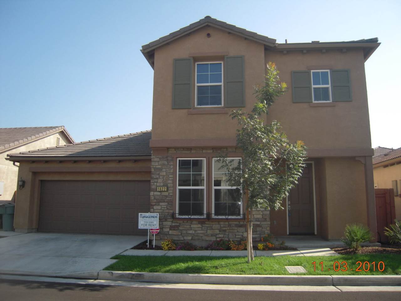 Beautiful  Spacious home in The Desirable Bella Serra Gated Community!