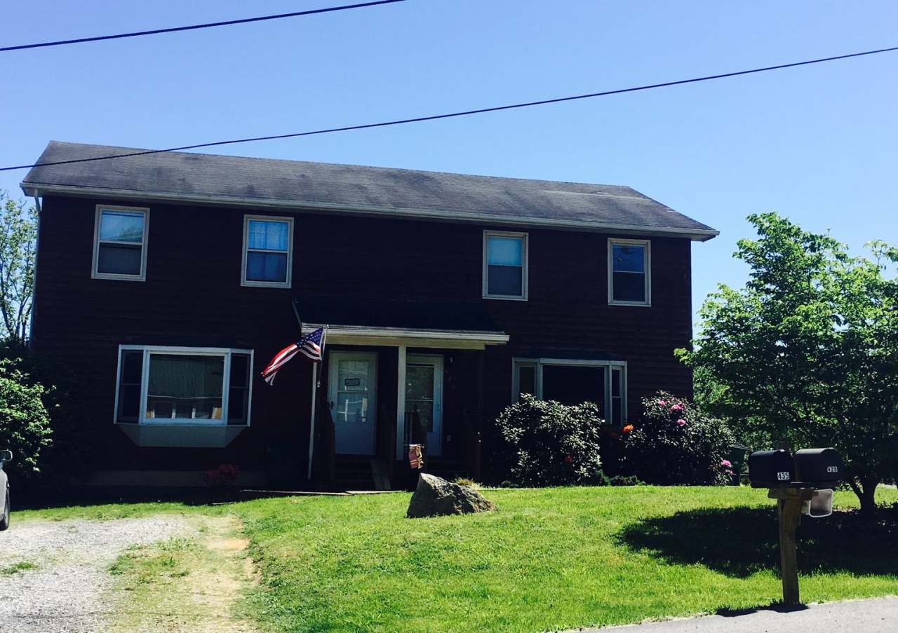 3 Bedroom 1.5 Bath Duplex