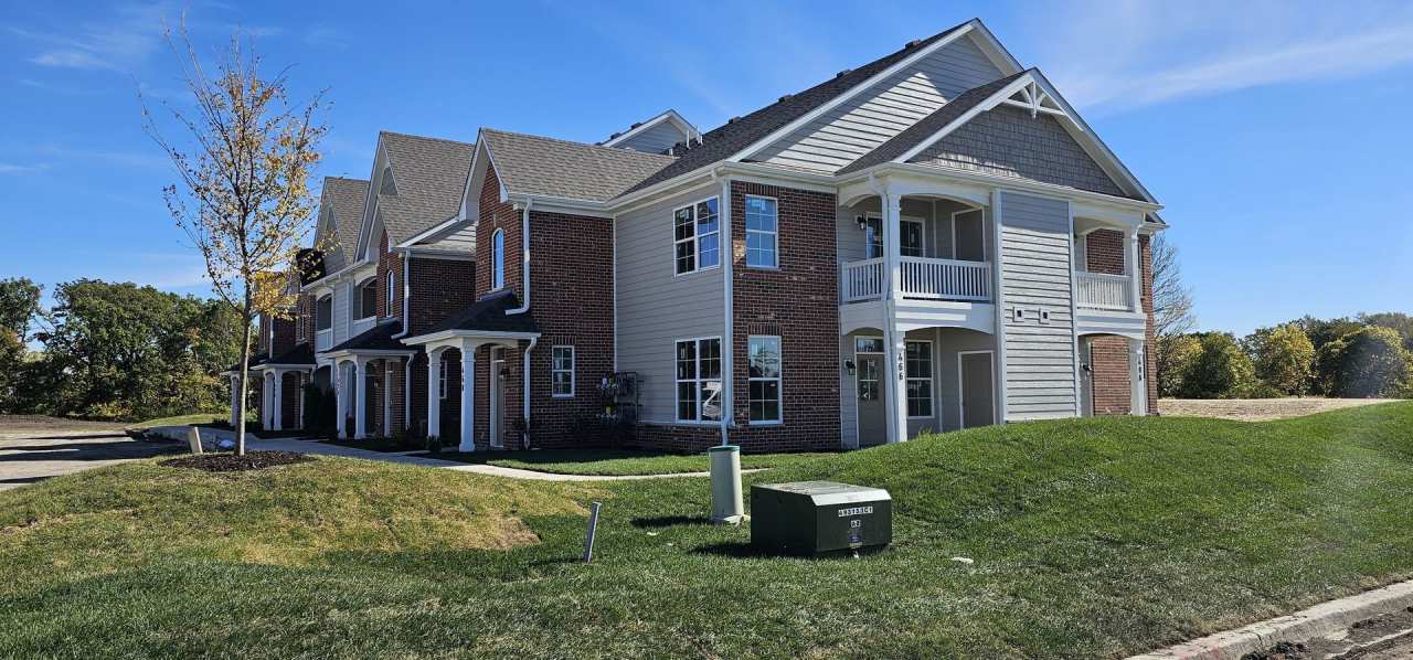 Chestnut - 2Br/2Ba Rental Home - First Floor