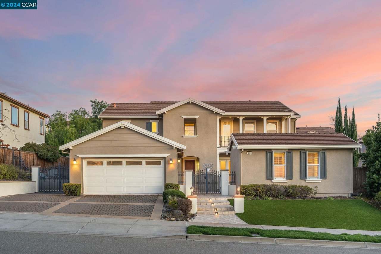 3833 Mandy Way