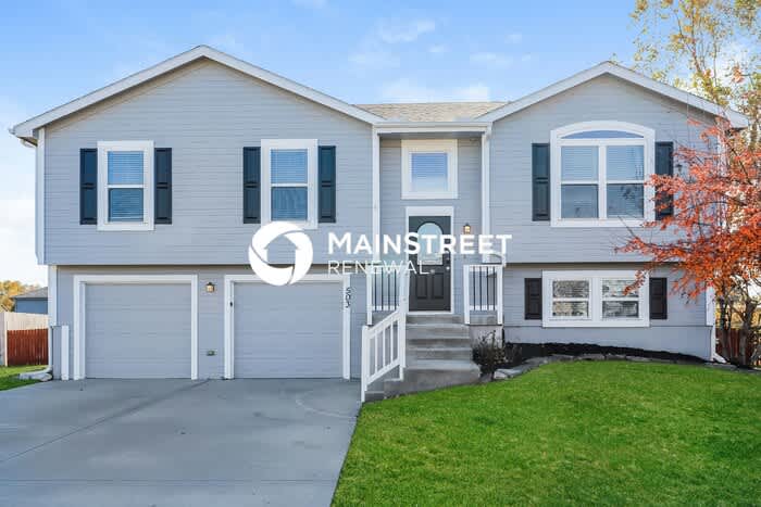 503 Lake Meadows Drive