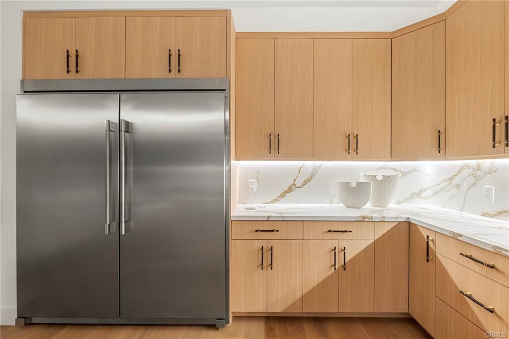 5741 Newcastle Avenue