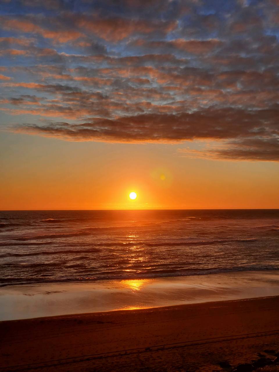 1443 Ocean Shores Boulevard Southwest