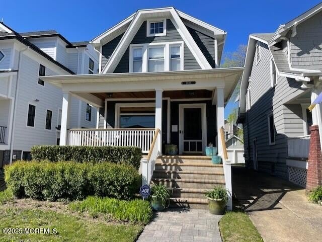 210 1/2 Brinley Avenue