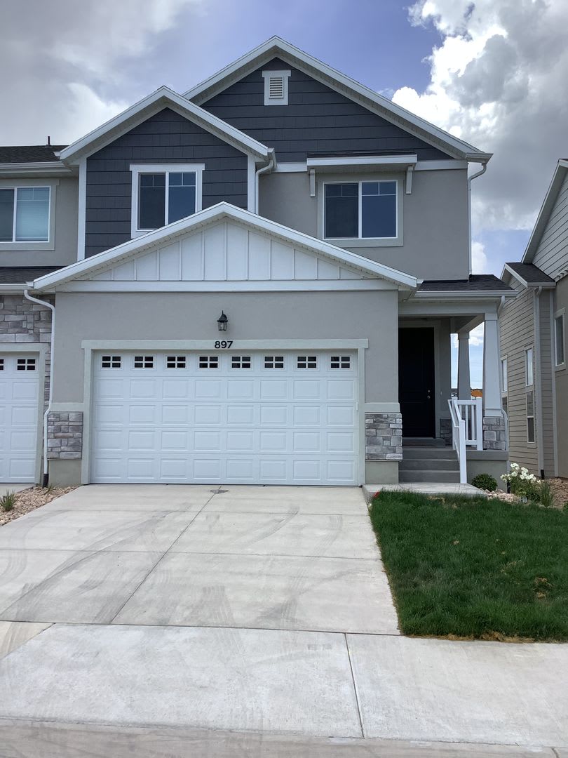 MAKE YOUR FIRST RENT PAYMENT UNTIL 2026-New Construction Townhome Located in Prime Saratoga Springs Location