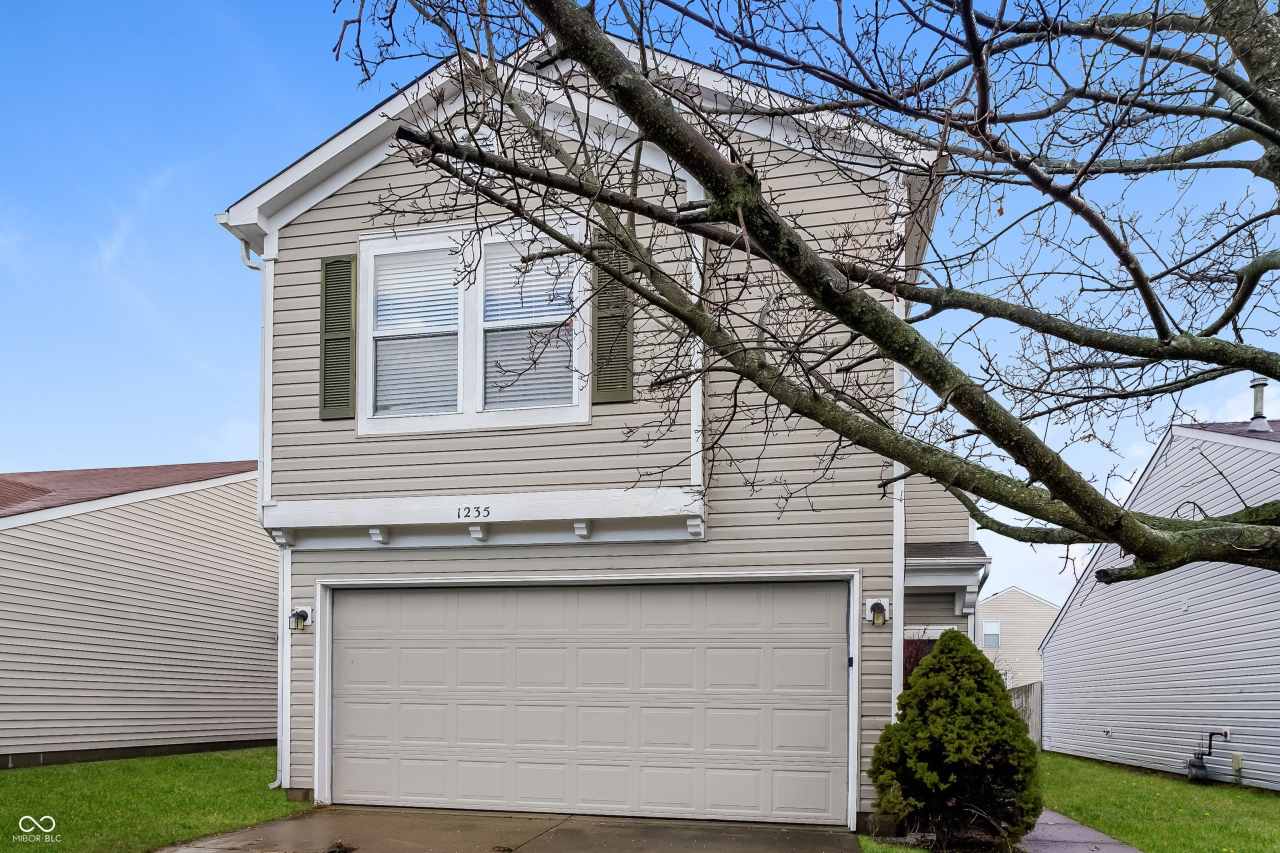 1235 Porchester Lane