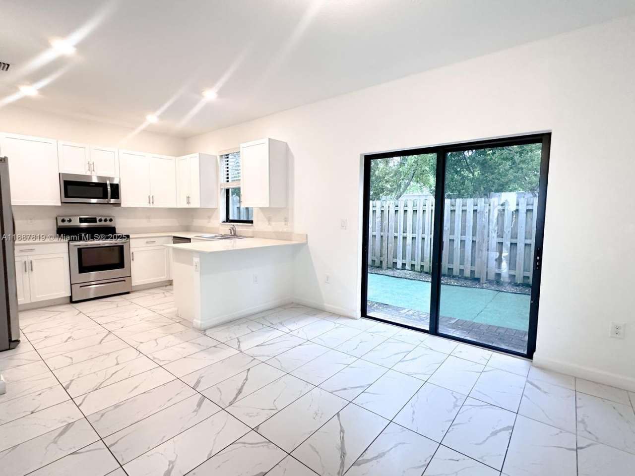 20634 NE 2nd Court 20634, Miami, FL 33179