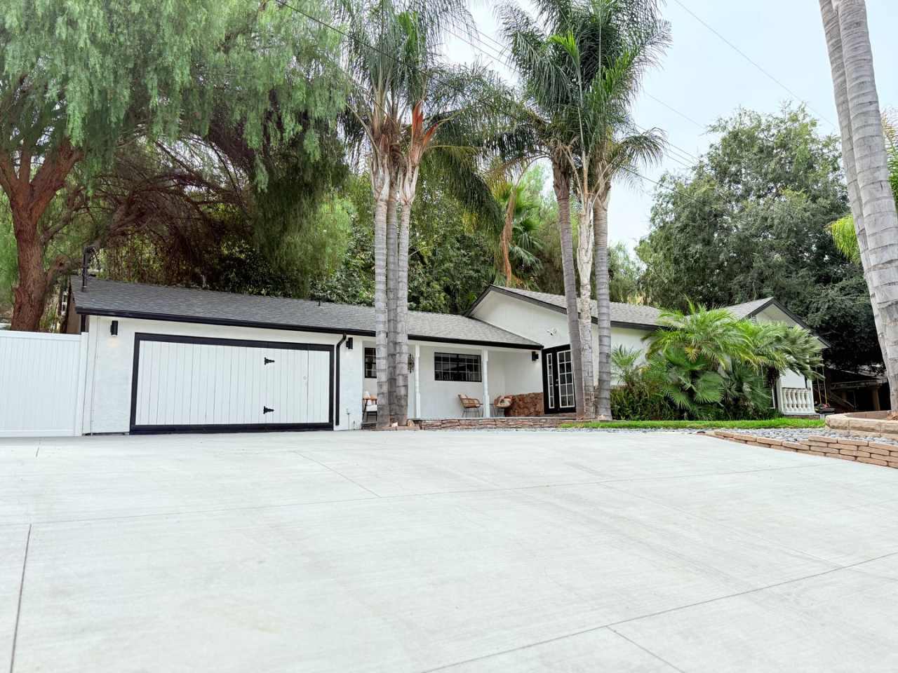 Luxury 3-Bedroom + Bonus Room Home in Gated Stonehurst Community – Short  Long Term Available