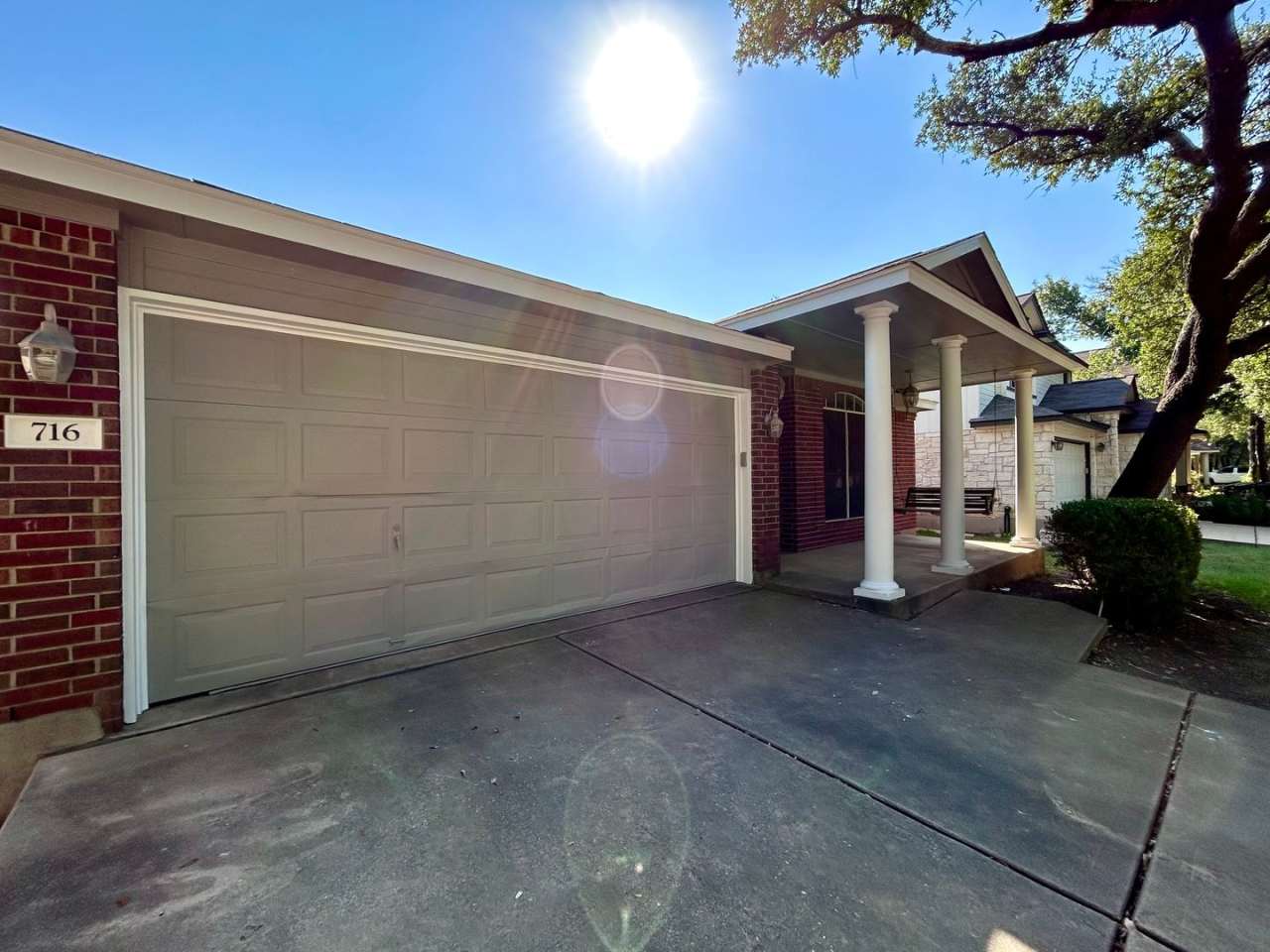 716 Le Ann Ln 78613 | 3 Bed 2 Bath 2 Garage $1895