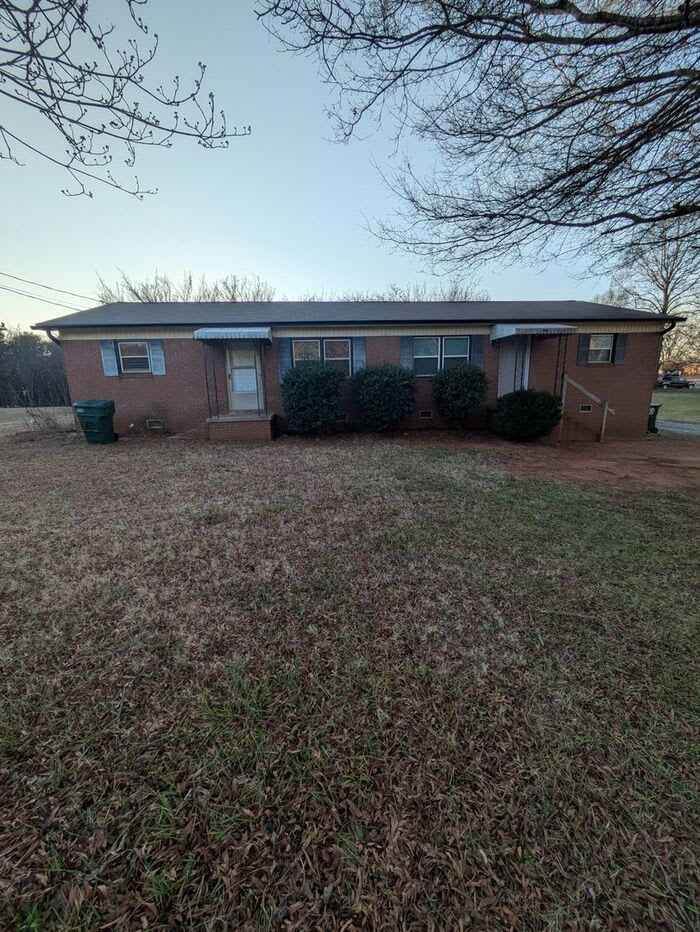 714 Saint James Church Road