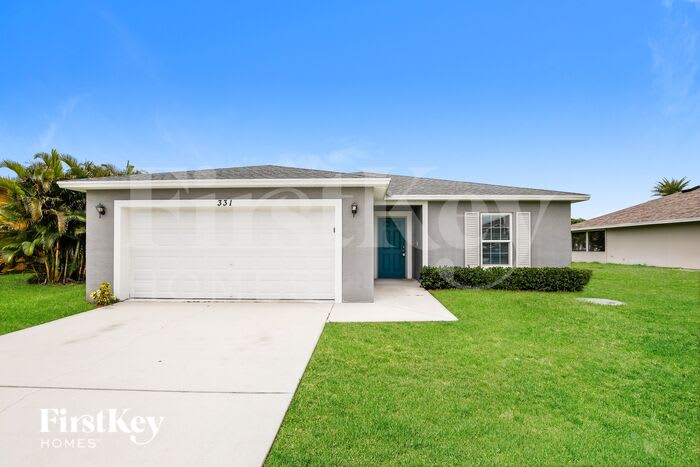 331 Southwest Grimaldo Terrace