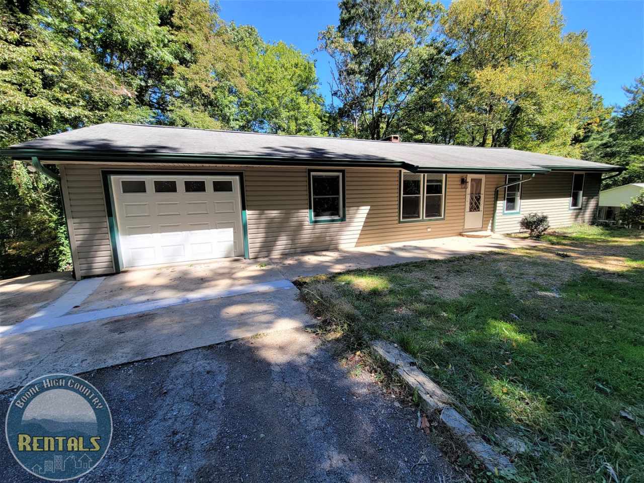 5BR House Centrally Located in Boone