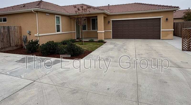 4526 West Flagstaff Ave