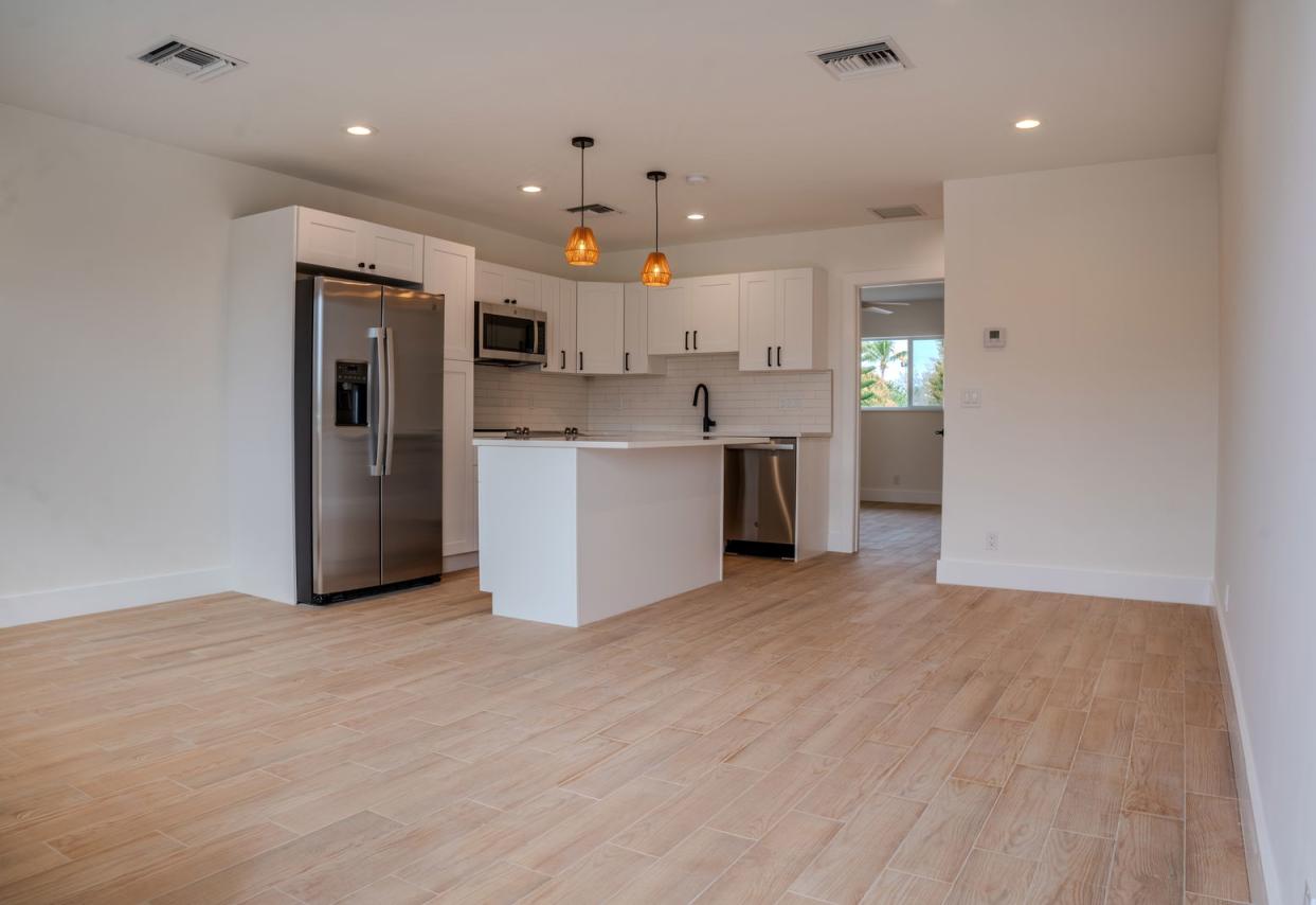 238 Southeast 1st Avenue