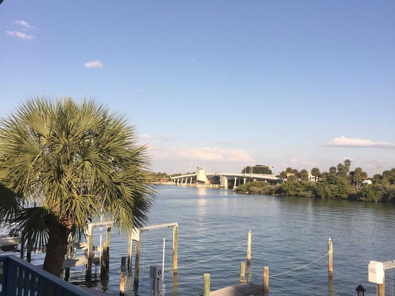 345 Medallion Boulevard