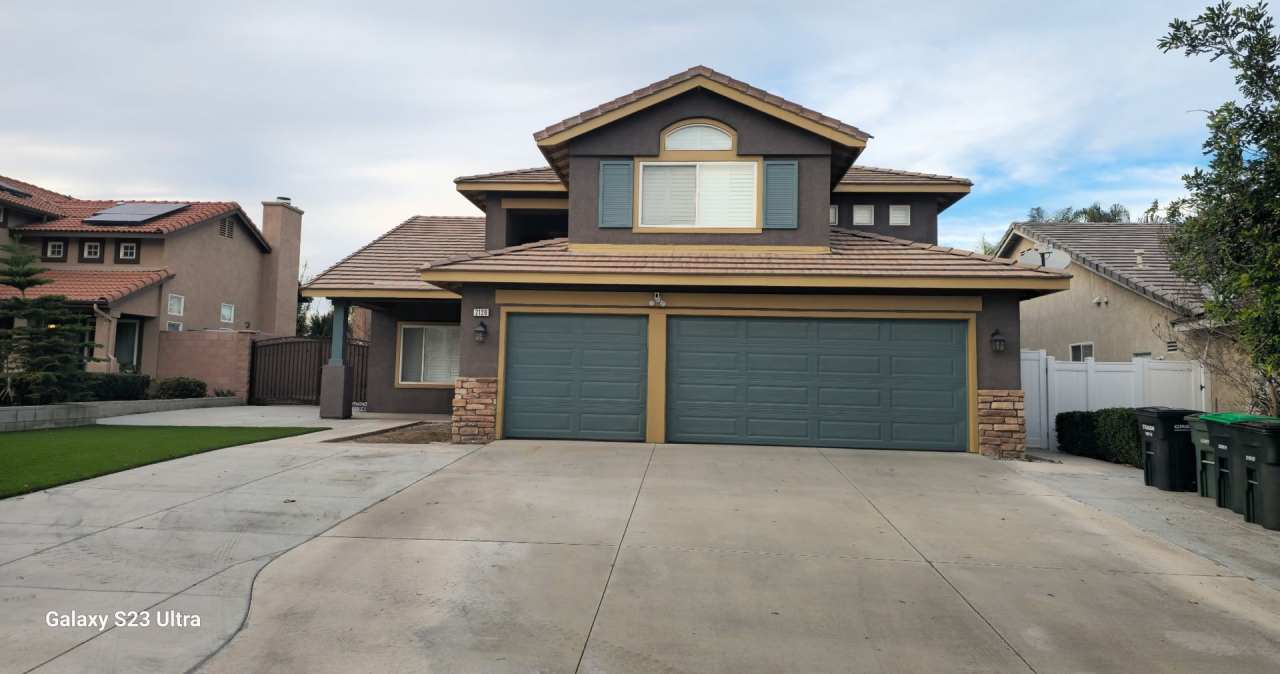 Beautiful 5bed 3bath Colton Home!