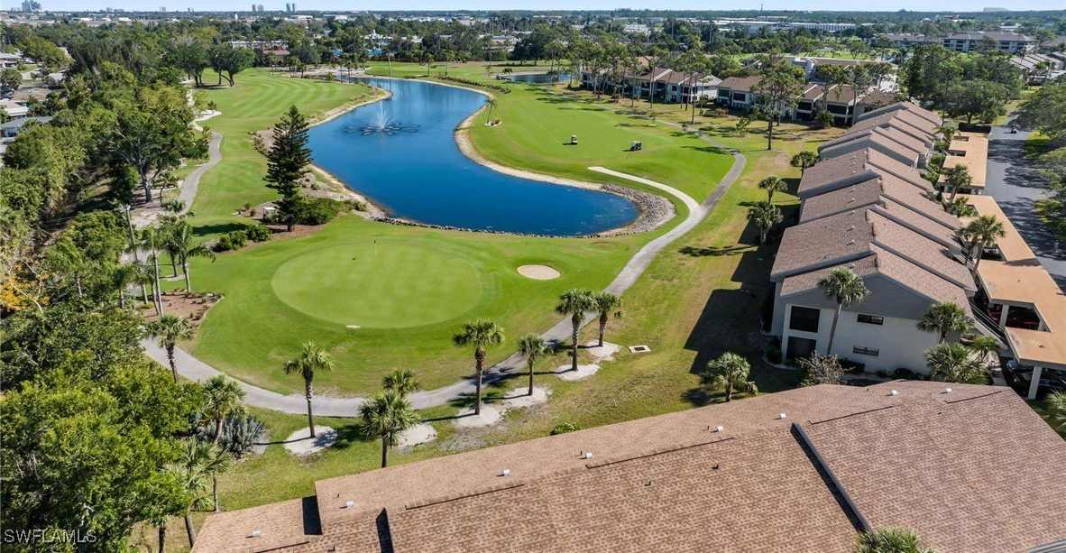 5625 Trailwinds Drive unit: 421