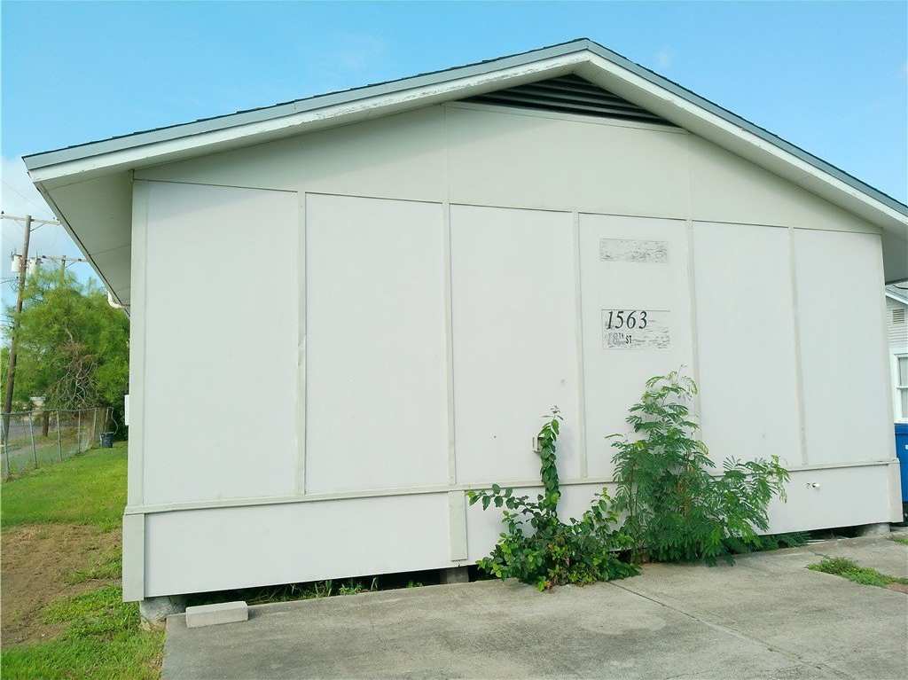 1563 18th Street unit: B