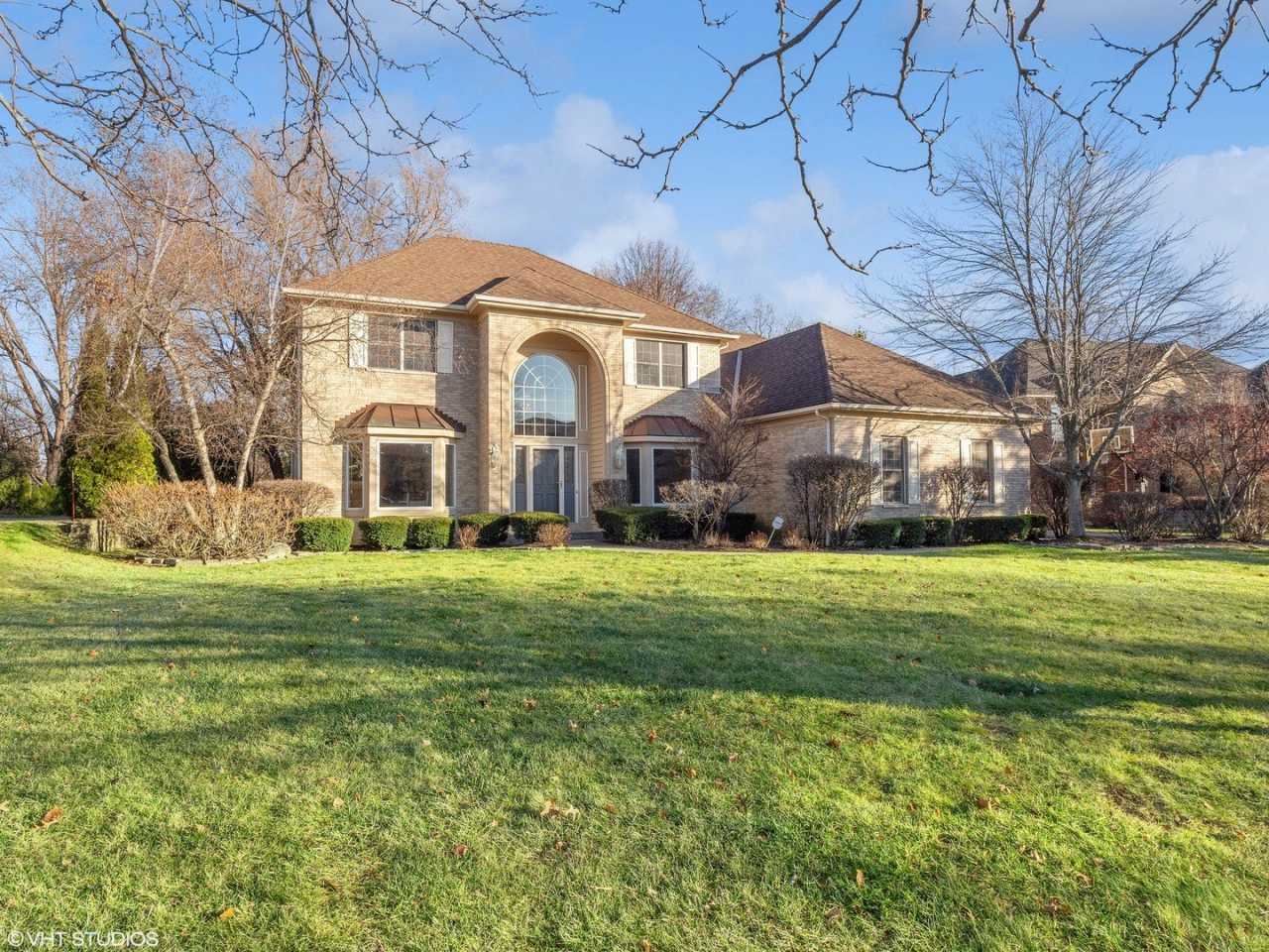 22835 S Woodcrest Lane