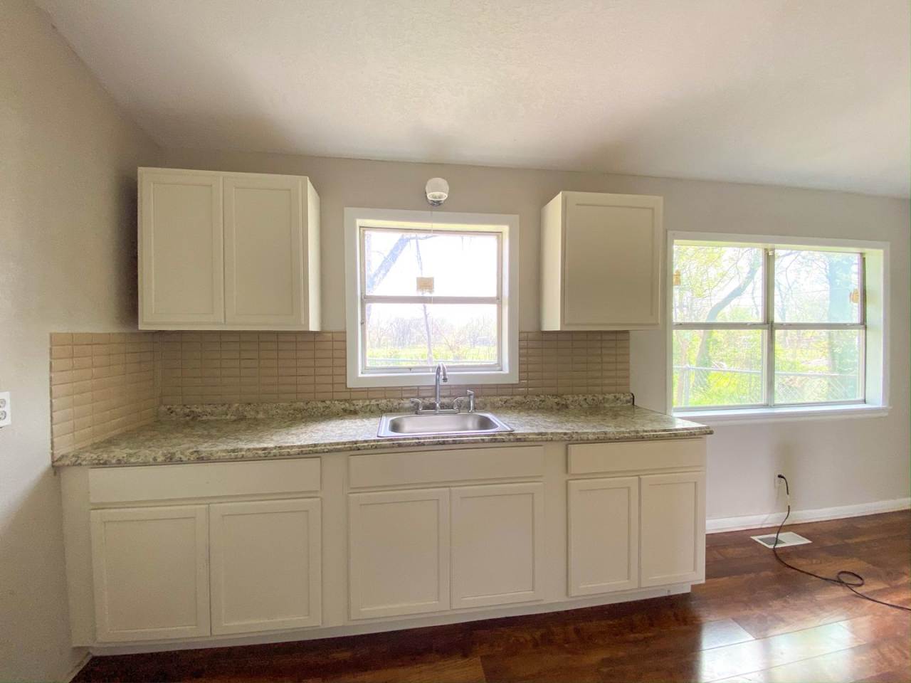 Spacious 3 Bedroom with Updated Kitchen