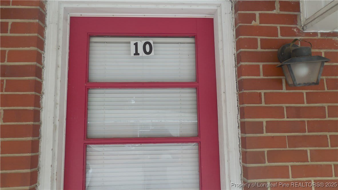 826 N Ridge Road unit: 10