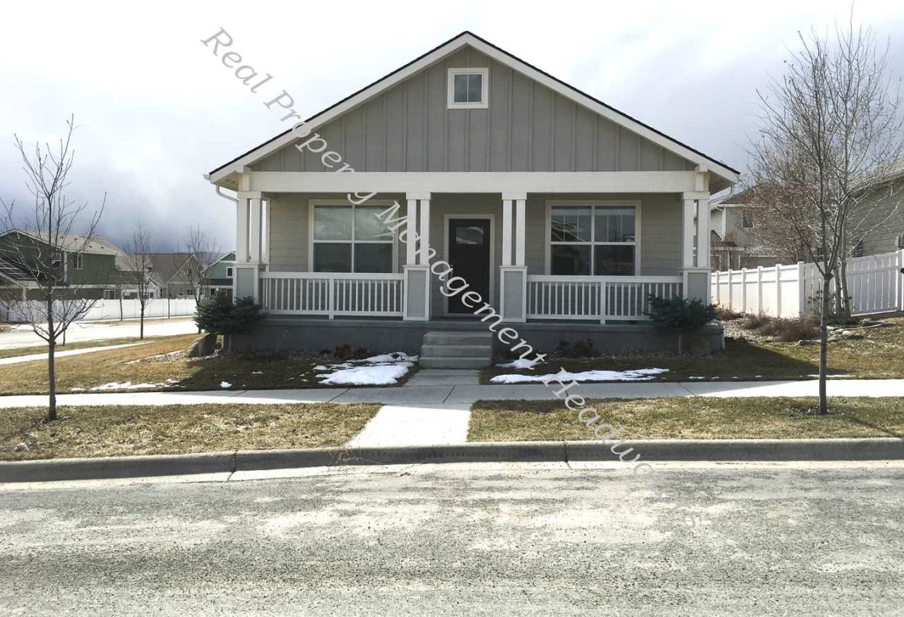 5 Bedroom 3 Bath House for Rent