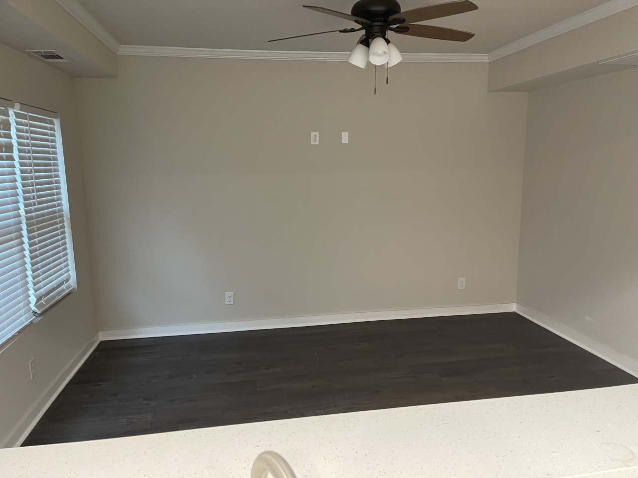 7327 Tiderace Court