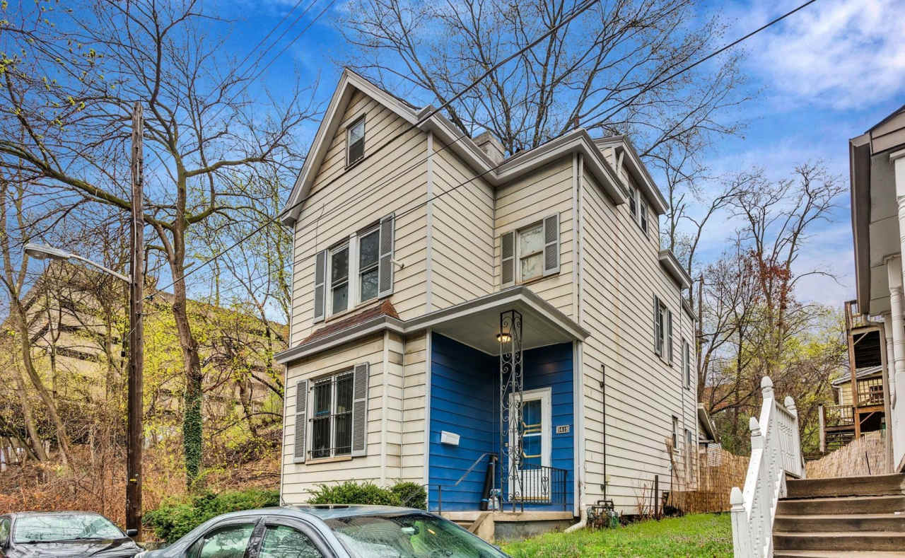 4 Bed 2 Bath - Newly updated Shadyside home