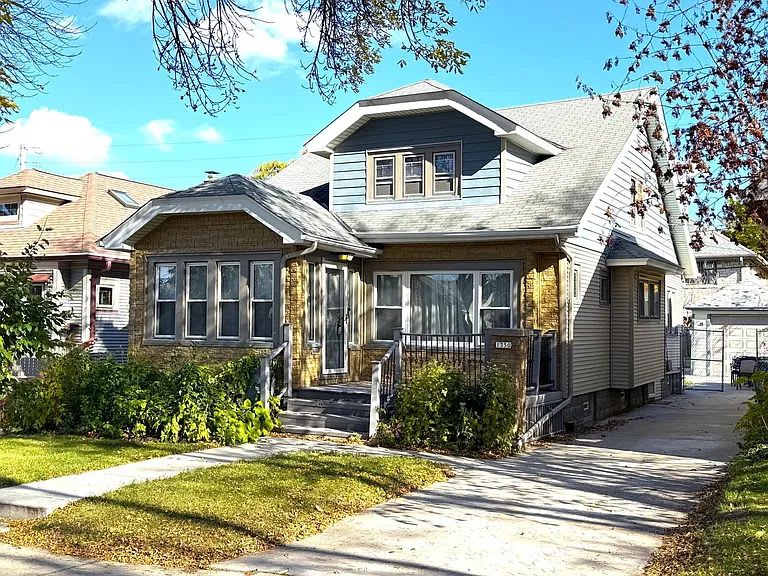 3006 North Buffum Street