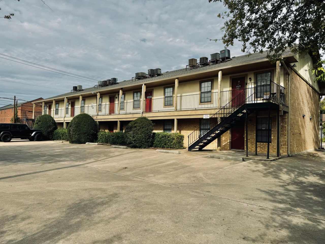 Charming 2/2 Condo Blocks from Baylor Campus!