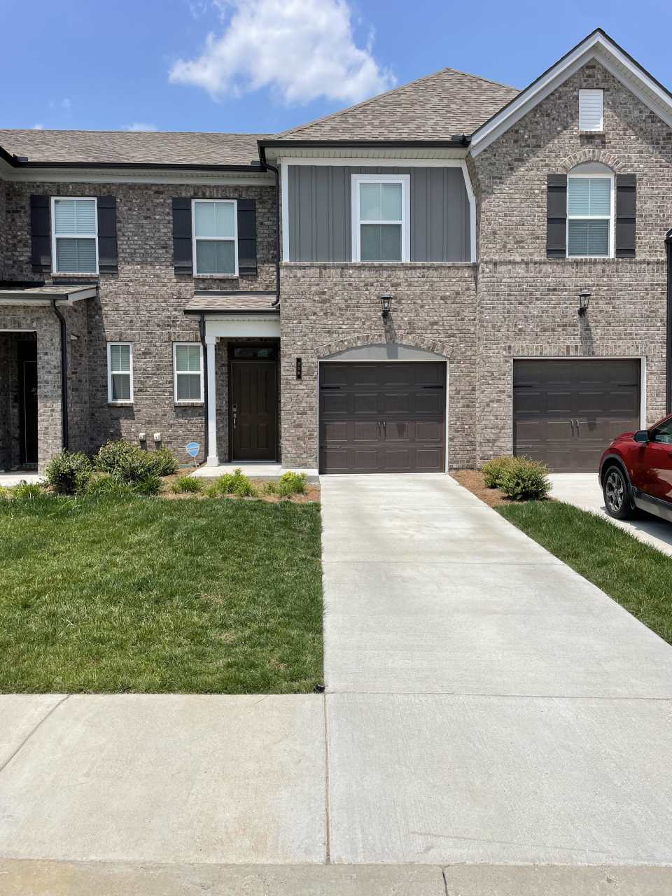 250 Netherlands Boulevard