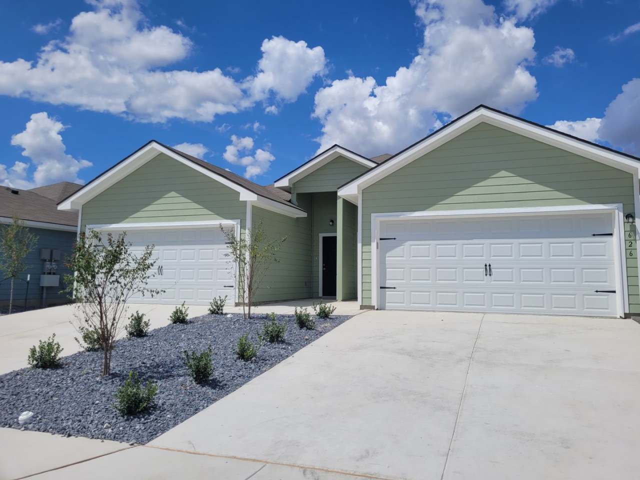 Brand New Home in Navarro ISD