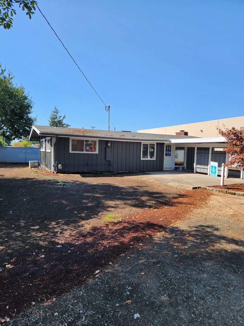 Newly Renovated 3 Bedroom House with a Carport!