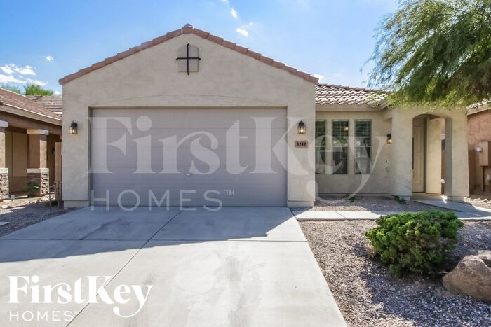 3249 West Belle Avenue