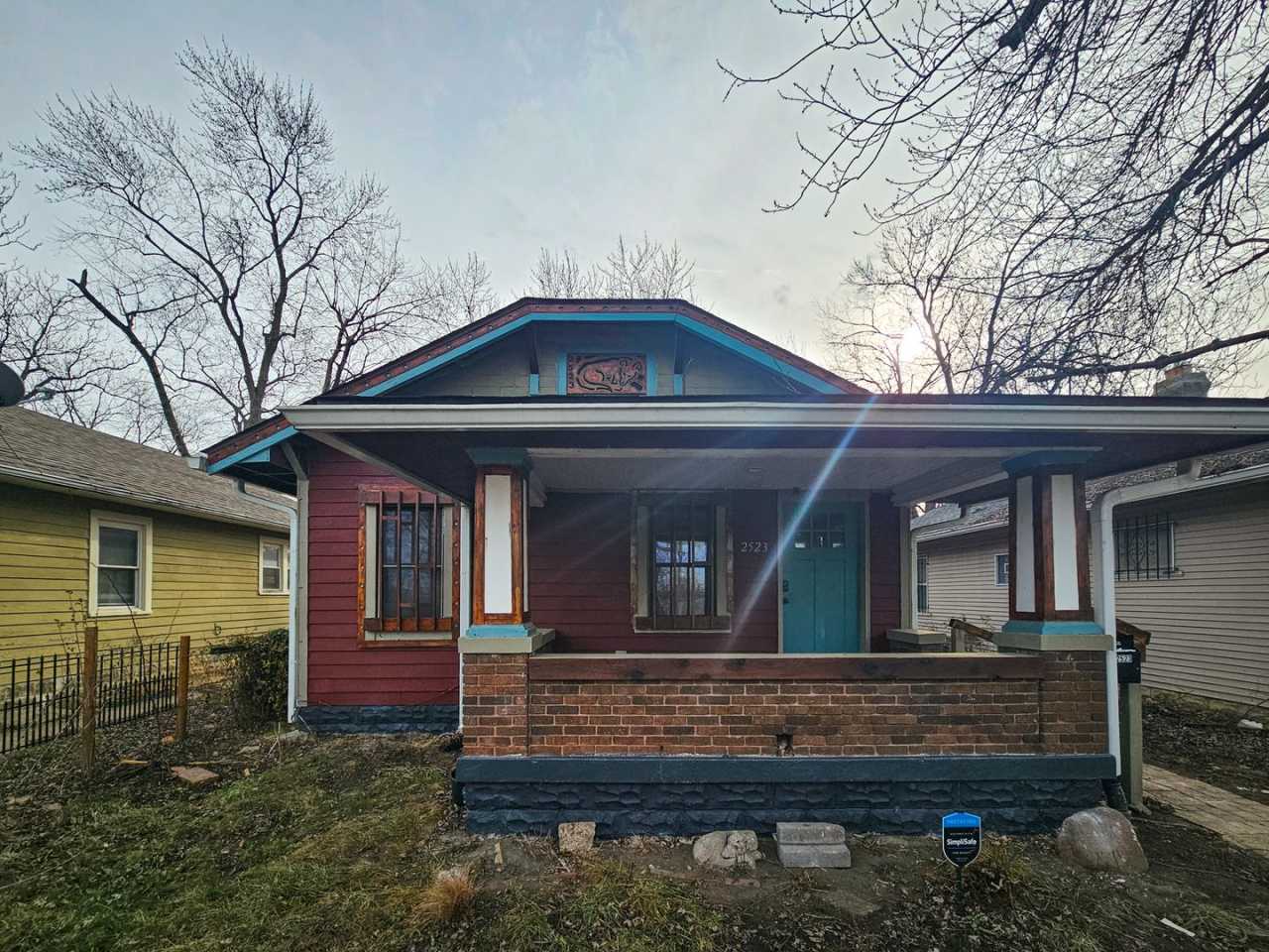 2523 E 18th Street - $1,175/mo.