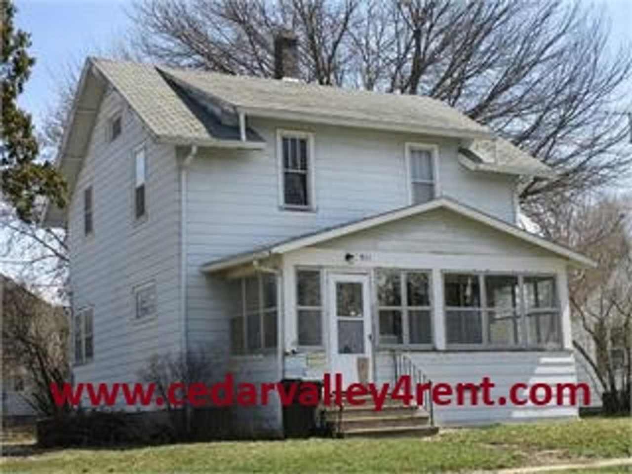 3 Bedroom, 1 Bath Single Family Home located at 911 Leavitt Waterloo, IA